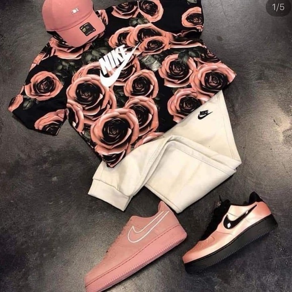 Nike sets - Picture 2 of 3